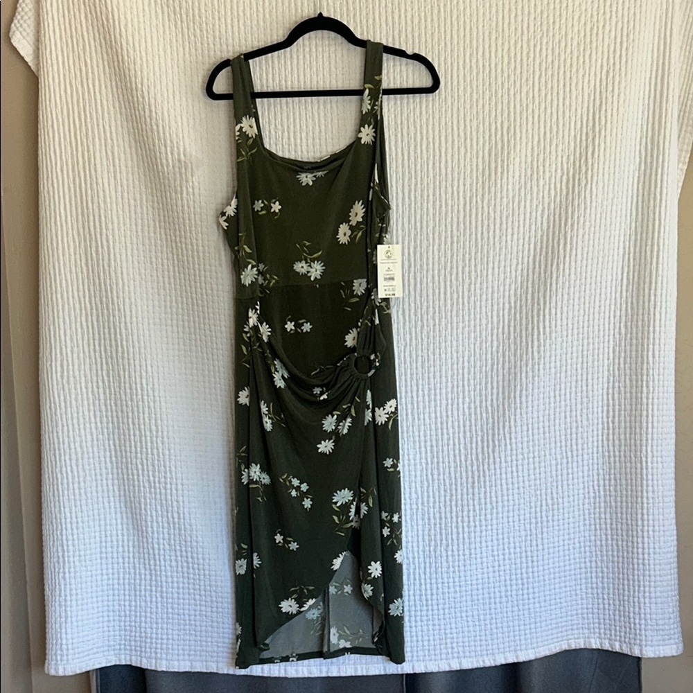 No Boundaries Green Floral Midi Dress